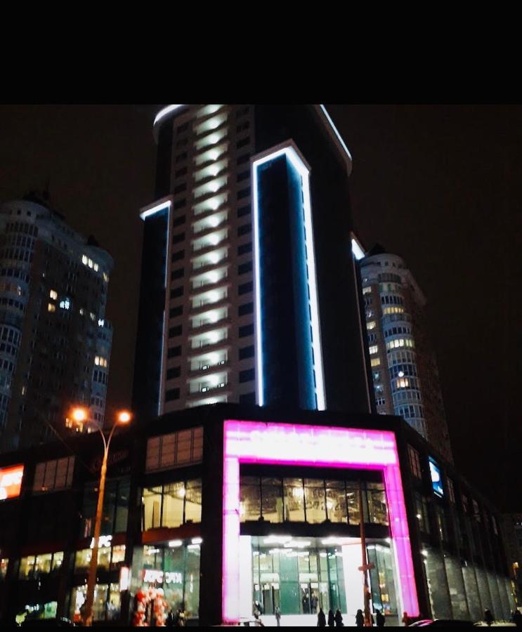 Apartment Smart Plaza Obolon' Kiev Extérieur photo